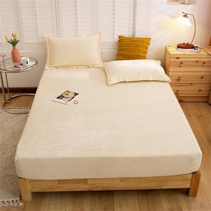 Beige Velvet - Luxury Fitted Sheet - Windsorlino.com
