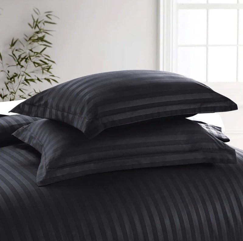 Black Stripe - 7pcs Winter Razai/Quilt Set (Luxury) - Windsorlino.com