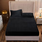 Black Velvet - Luxury Fitted Sheet - Windsorlino.com