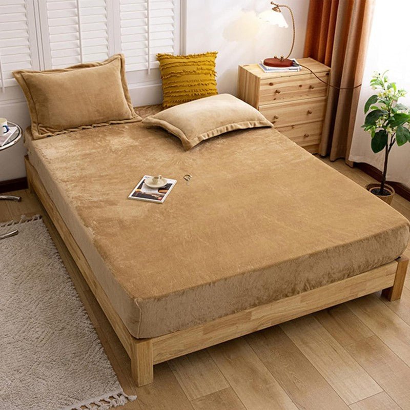 Gold Brown Velvet - Luxury Fitted Sheet - Windsorlino.com