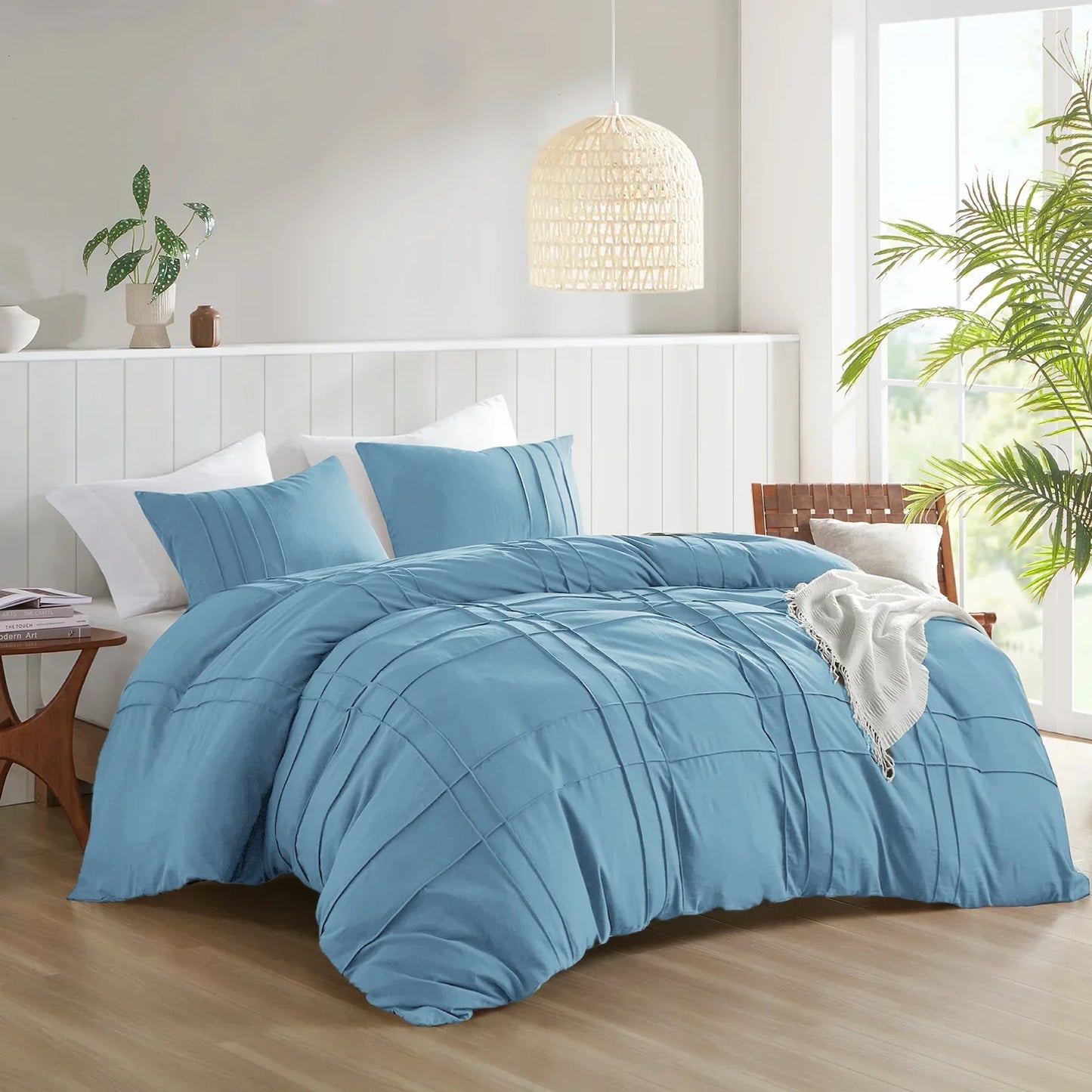 Luxury Double Pleated Duvet - King / Sky Blue