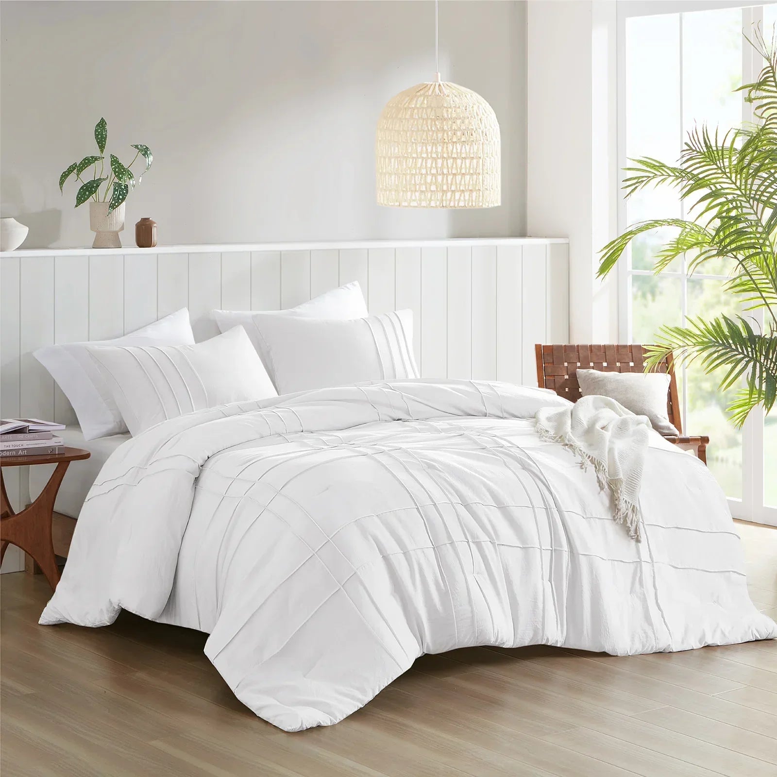 Luxury Double Pleated Duvet - King / White