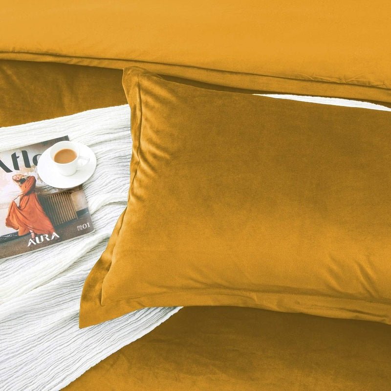 Ochre Velvet - Bed Set 8 Pcs (Luxury) - Windsorlino.com