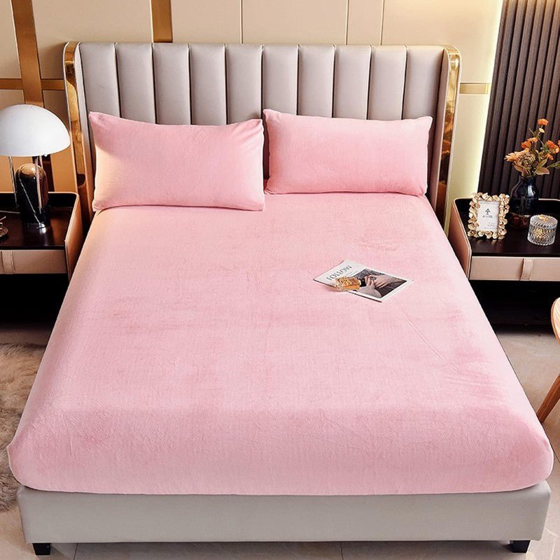 Pink Velvet - Luxury Fitted Sheet - Windsorlino.com