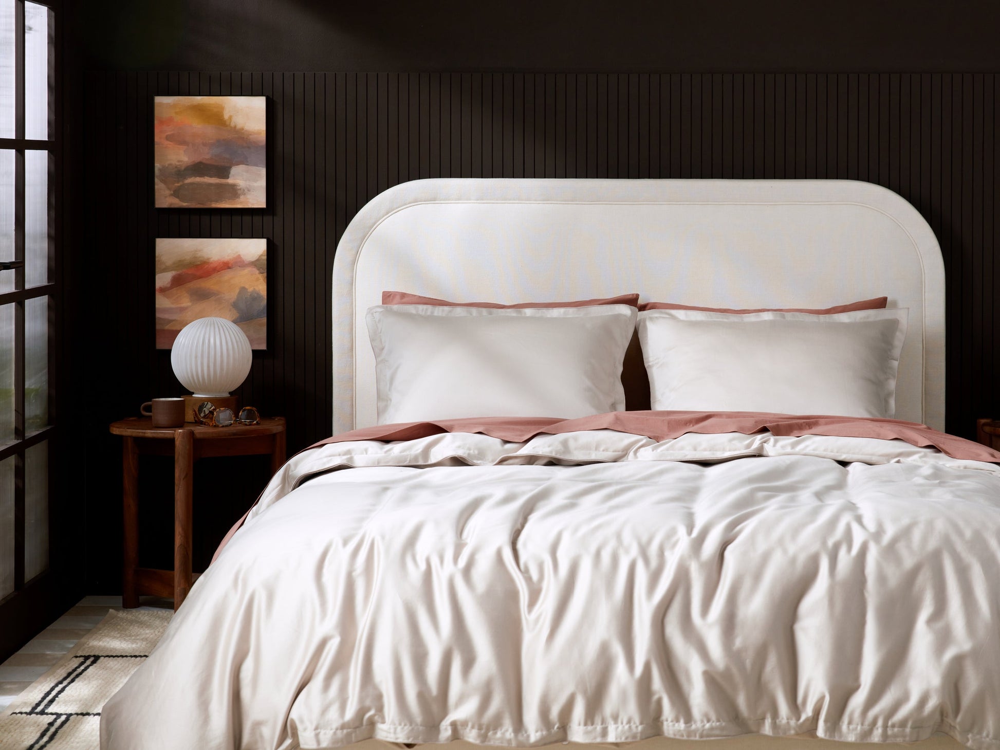 Luxurious sateen bedding bundle, rich feel. Image 4 of 5.