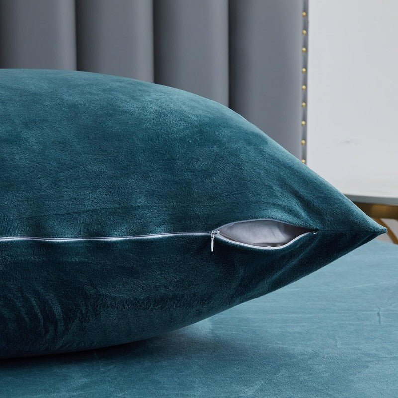 Teal Velvet - Bed Set 8 Pcs (Luxury) - Windsorlino.com